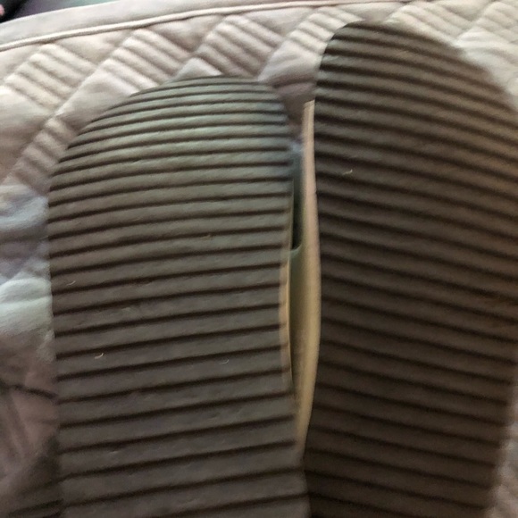 Roots sandals size 7 - Picture 5 of 8